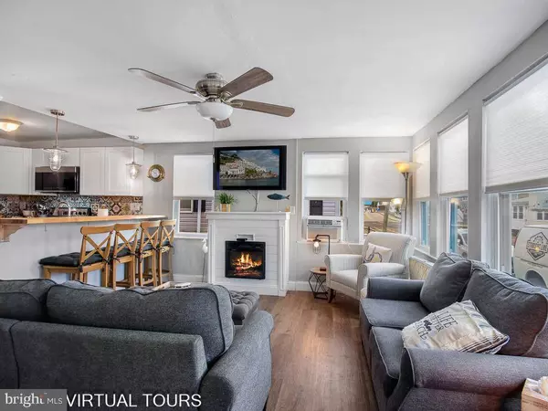 422 W GLENWOOD AVE, Wildwood, NJ 08260