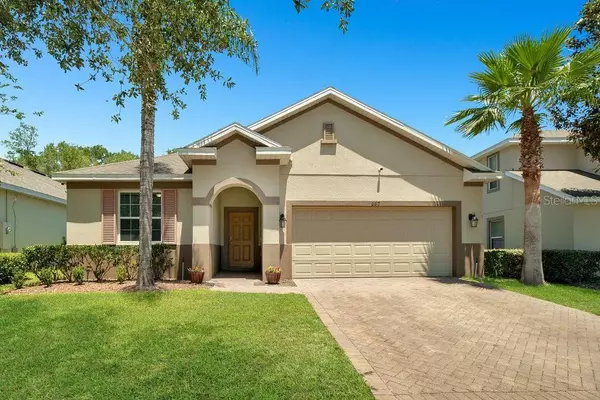 680 PREAKNESS CIR, Deland, FL 32724