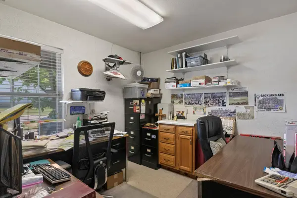 105 N Greer, Pittsburg, TX 75686