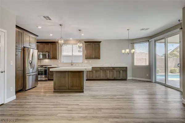 5911 Delonee Skies Avenue, Las Vegas, NV 89131