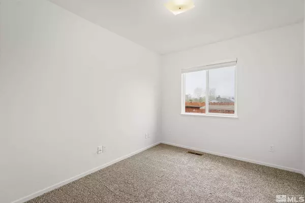 17535 Bear Lake Dr, Reno, NV 89508-5022