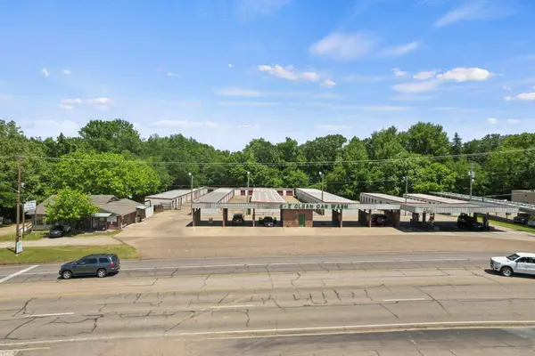 105 N Greer, Pittsburg, TX 75686