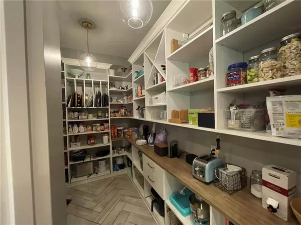 115 Registry LN, Canton, GA 30115