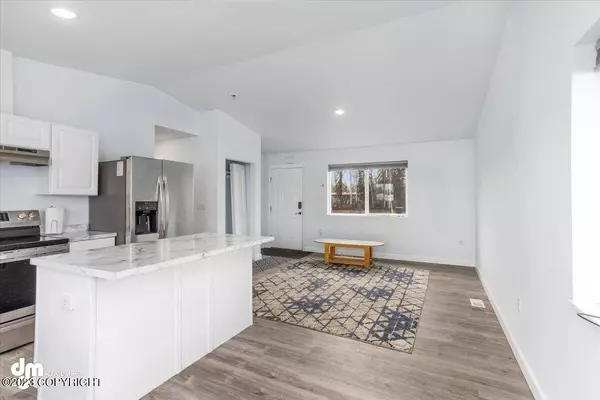 1797 S Spruce CT, Big Lake, AK 99652