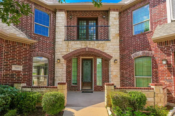 7109 Stone Villa Circle, North Richland Hills, TX 76182