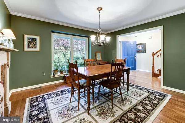 5021-A CHURCH RD, Mount Laurel, NJ 08054