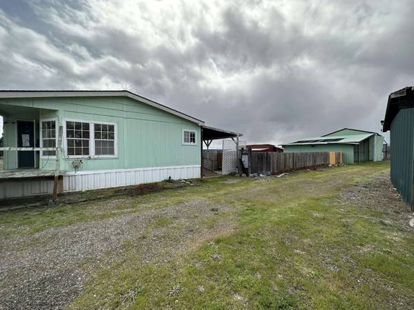 13883 Hal Ln, White City, OR 97503