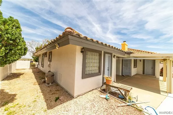 4012 Airway AVE, Kingman, AZ 86401