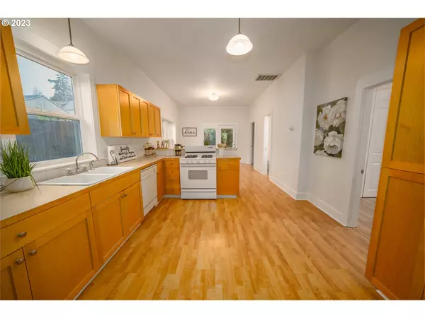 15850 SW WILLAMETTE ST, Sherwood, OR 97140