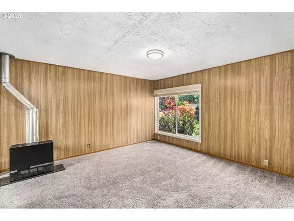 10000 SW 25TH AVE, Portland, OR 97219