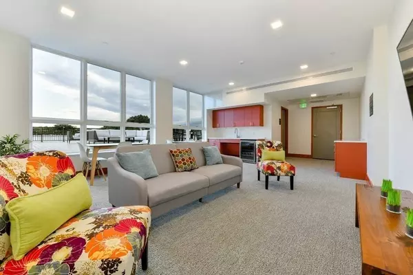 3531 Washington St. #226, Boston, MA 02130