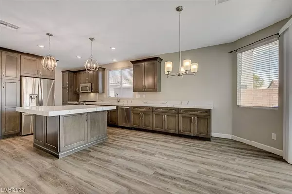 5911 Delonee Skies Avenue, Las Vegas, NV 89131