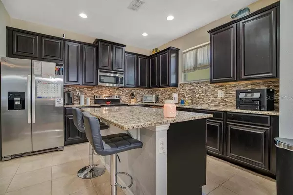 680 PREAKNESS CIR, Deland, FL 32724