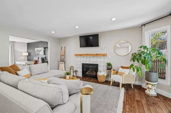 11200 Lowell AVE, Overland Park, KS 66210