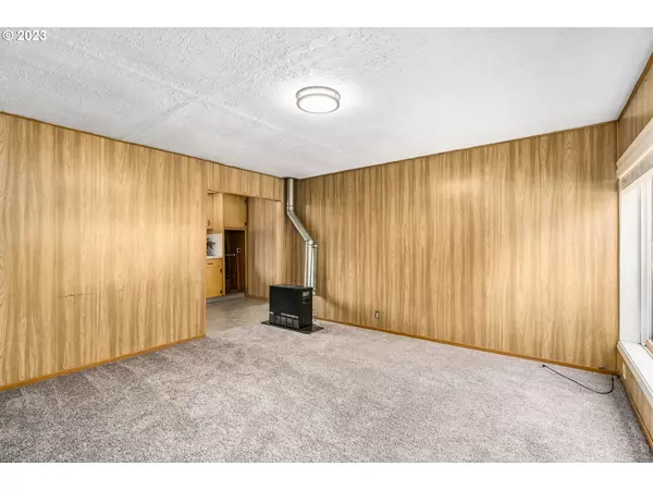 10000 SW 25TH AVE, Portland, OR 97219