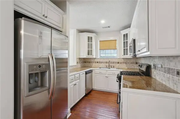 3218 CONSTANCE ST, New Orleans, LA 70115