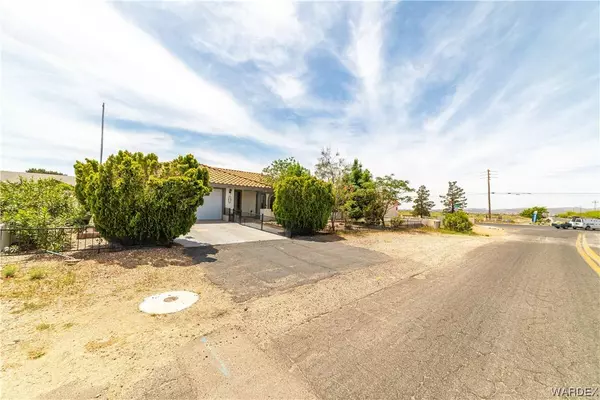 4012 Airway AVE, Kingman, AZ 86401