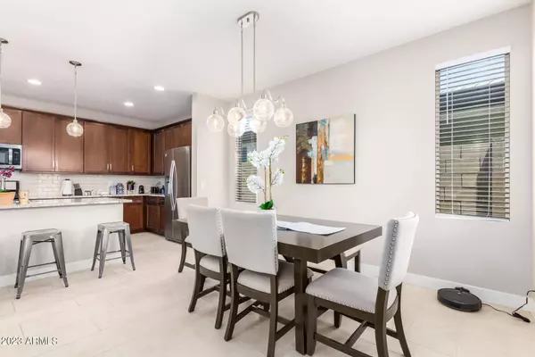 1535 W SILVER CREEK Lane, San Tan Valley, AZ 85140