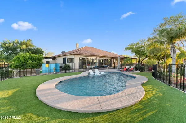 25208 W MEDINAH Way, Morristown, AZ 85342