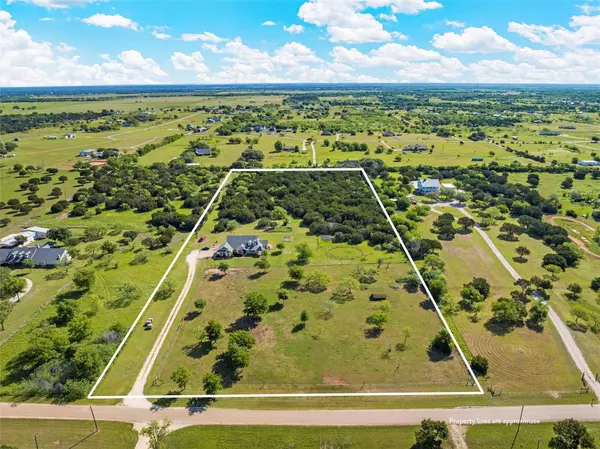 816 Old Ranch Road, China Spring, TX 76633
