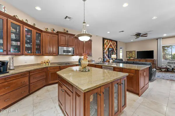 25208 W MEDINAH Way, Morristown, AZ 85342