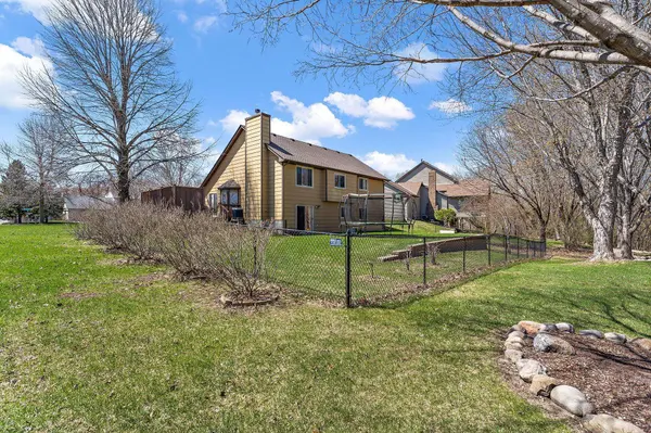 687 Northbridge CT, Eagan, MN 55123