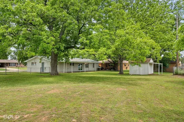 1106 Caroline Drive, Bossier City, LA 71112