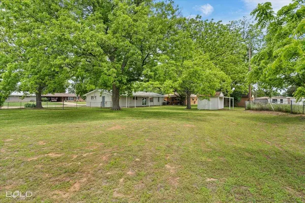 1106 Caroline Drive, Bossier City, LA 71112