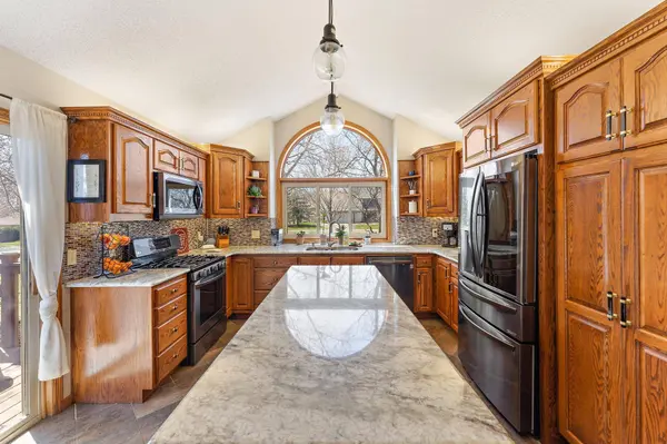 687 Northbridge CT, Eagan, MN 55123