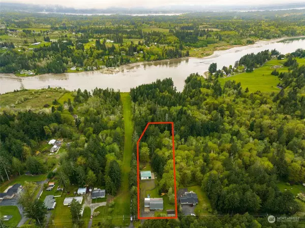 5535 Johnson Point RD NE, Olympia, WA 98516