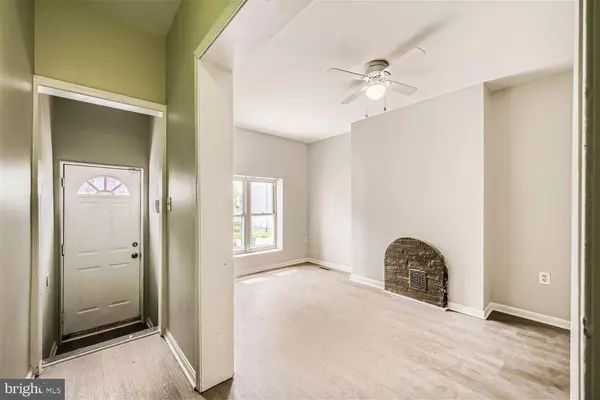 2108 HOLLINS ST, Baltimore, MD 21223