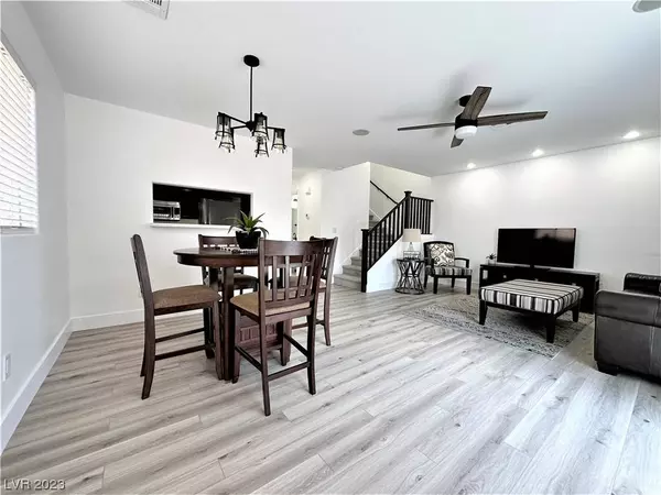 2057 Cary Grant Court, Las Vegas, NV 89142