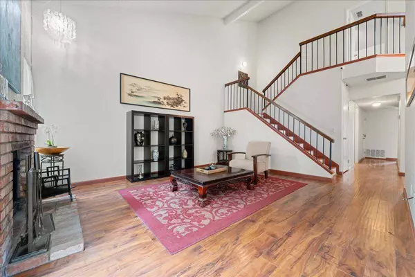 9 Binaca CT, Sacramento, CA 95833