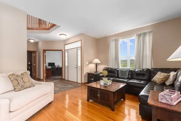 267 Belle Vue Lane, Sugar Grove, IL 60554