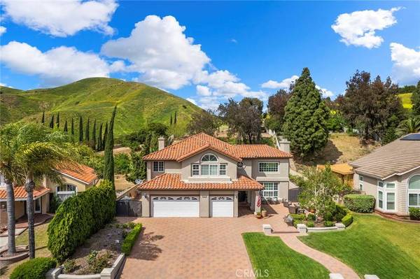 5378 Los Monteros, Yorba Linda, CA 92887