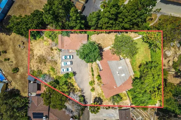 3860 Rogers Rd, Spring Valley, CA 91977