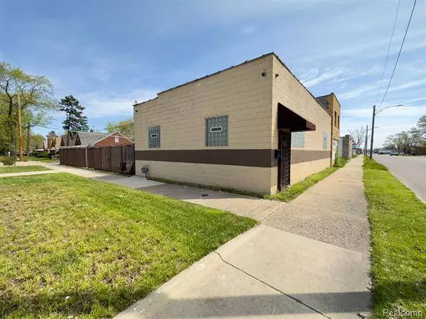 4301 E 7 MILE Road, Detroit, MI 48234