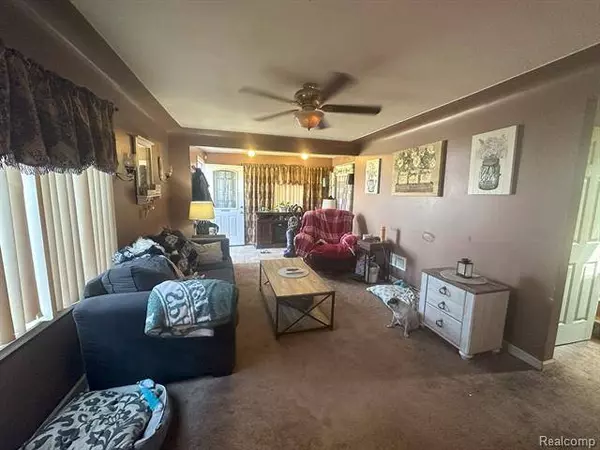 13810 MARSHALL Avenue, Warren, MI 48089