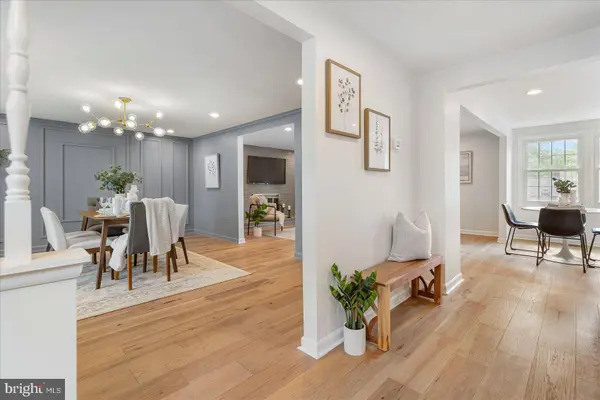 13 COUNTRY MILL CT, Catonsville, MD 21228