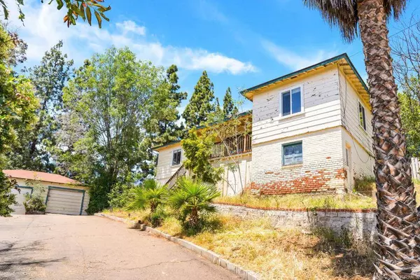 3860 Rogers Rd, Spring Valley, CA 91977