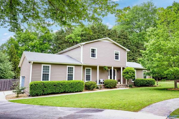 13900 Chimney Rock Circle, Huntsville, AL 35803