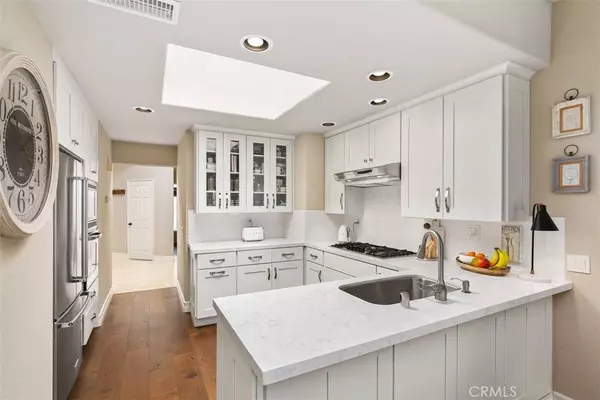 12 Avenida La Promesa, Coto De Caza, CA 92679