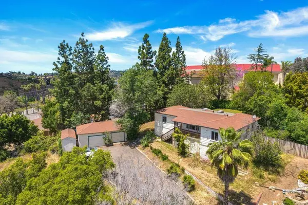 3860 Rogers Rd, Spring Valley, CA 91977