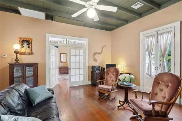 908 CONGRESS ST, New Orleans, LA 70117