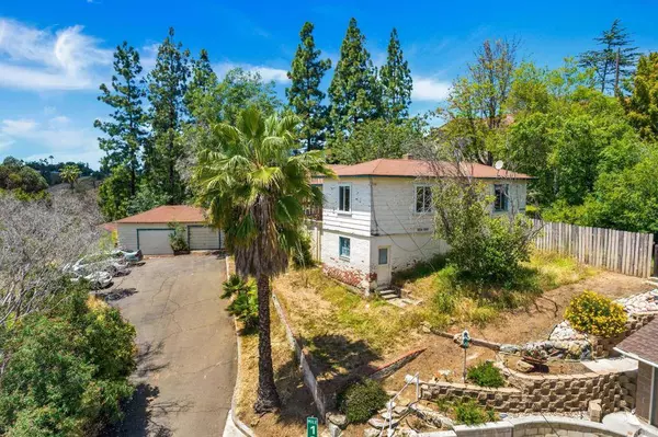 3860 Rogers Rd, Spring Valley, CA 91977