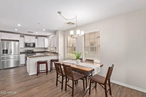 2601 E BART Street, Gilbert, AZ 85295