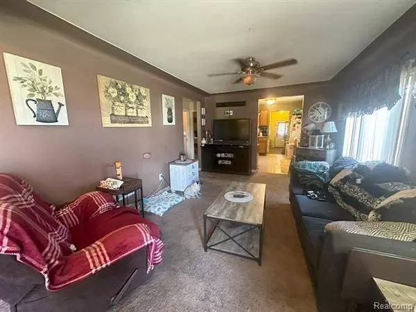 13810 MARSHALL Avenue, Warren, MI 48089