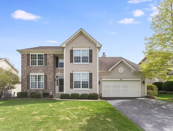 267 Belle Vue LN, Sugar Grove, IL 60554