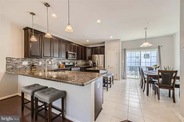 913 MORGAN RUN RD, Middle River, MD 21220