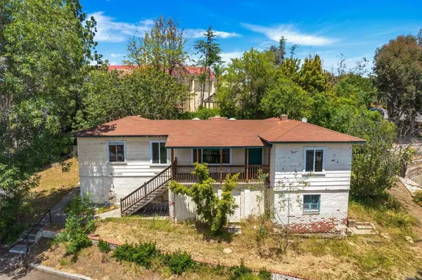 3860 Rogers Rd, Spring Valley, CA 91977